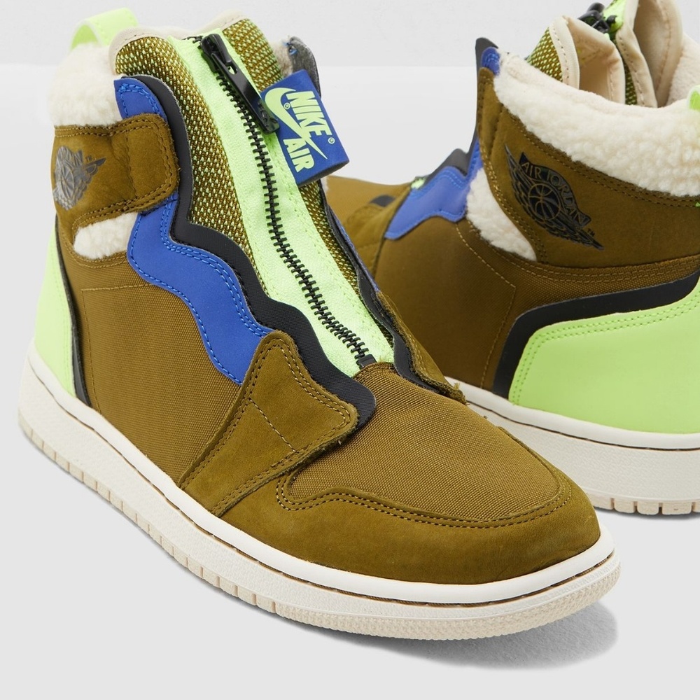 NEW Nike Air Jordan 1 - Picture 5 of 8